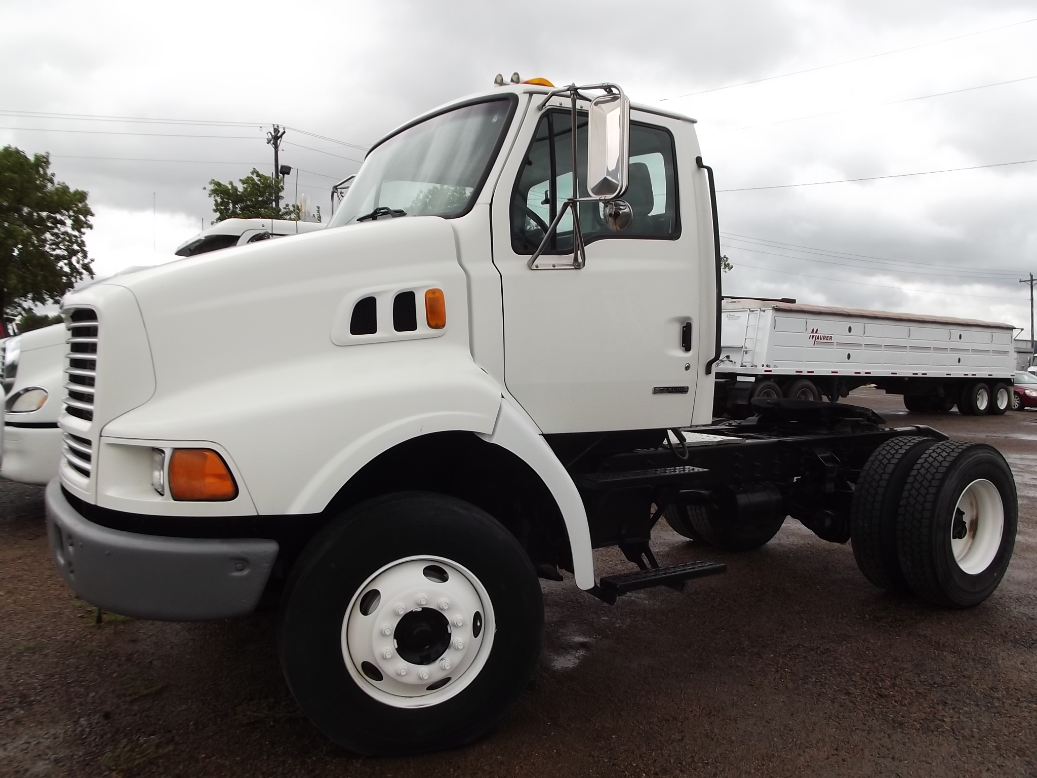 Marshall Truck Sales & Salvage